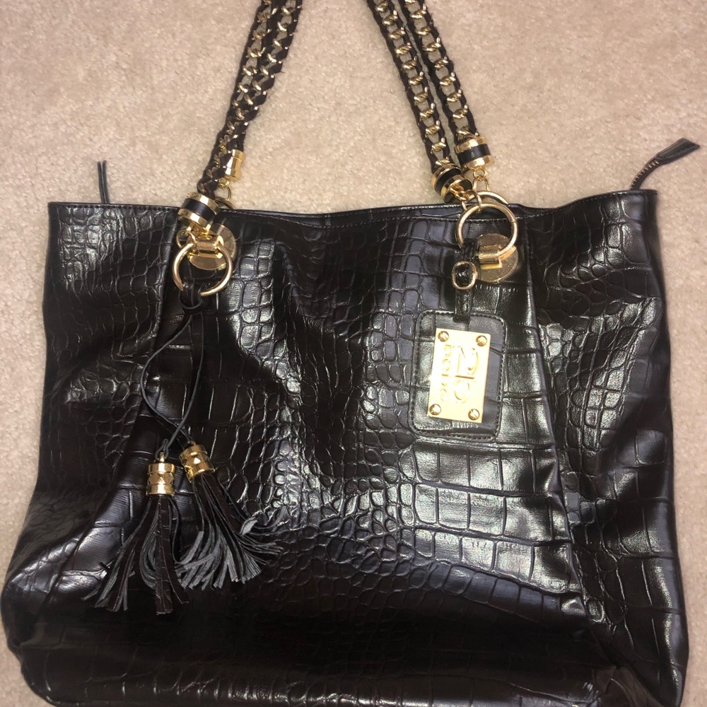 Bebe purse